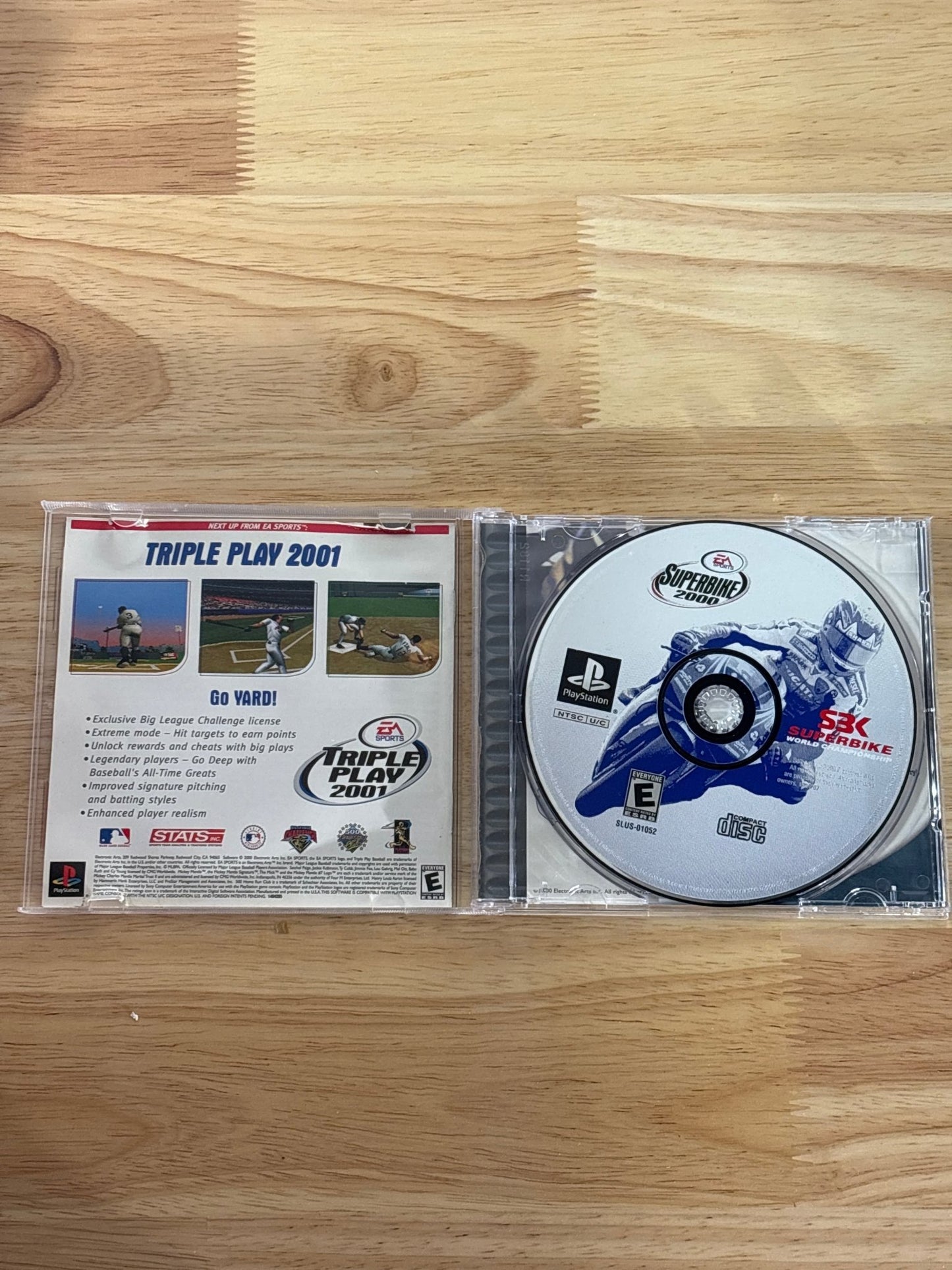 EA Sports Superbike 2000 - ChronicCards