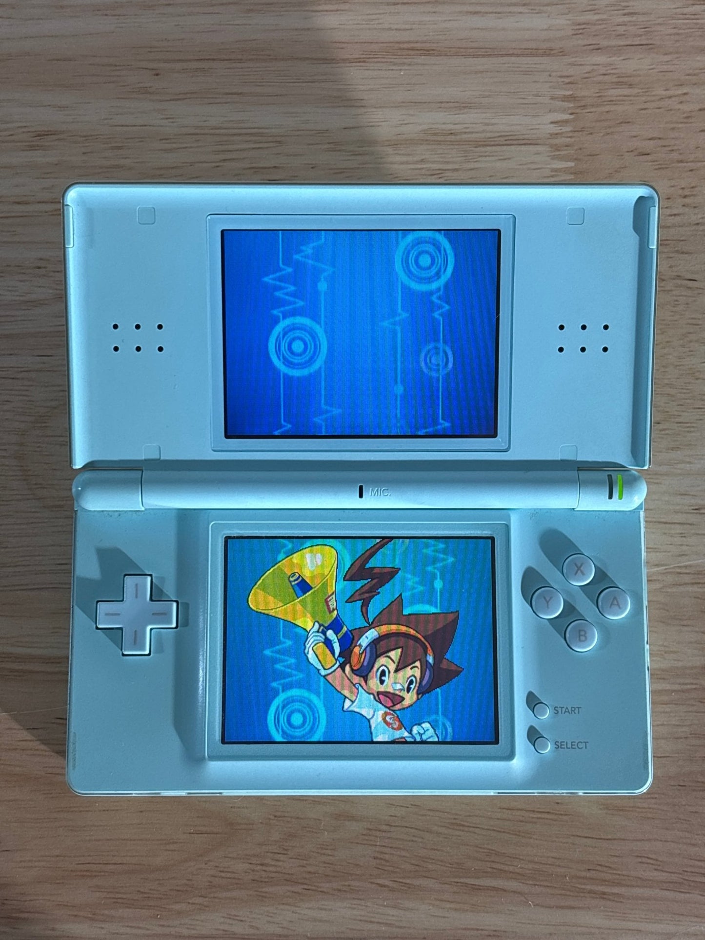 Ice Blue Nintendo DS Lite - ChronicCards