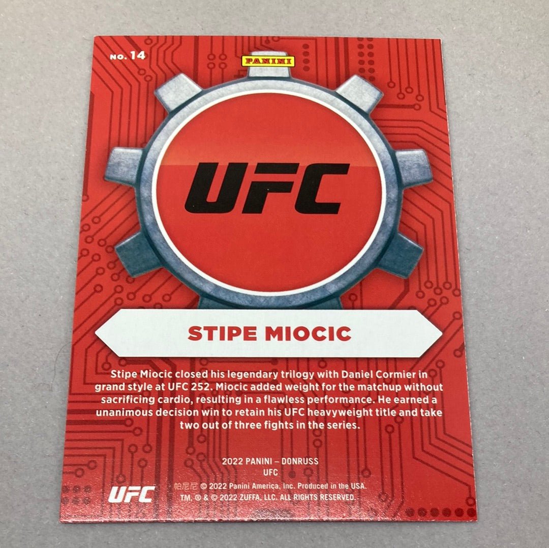 2022 Panini Donruss Stipe Miocic Craftsmen UFC Card - ChronicCards