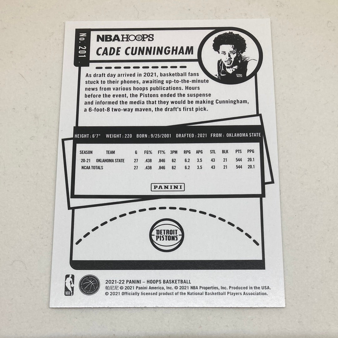2021 - 22 Panini NBA Hoops Cade Cunningham Rookie Card - ChronicCards