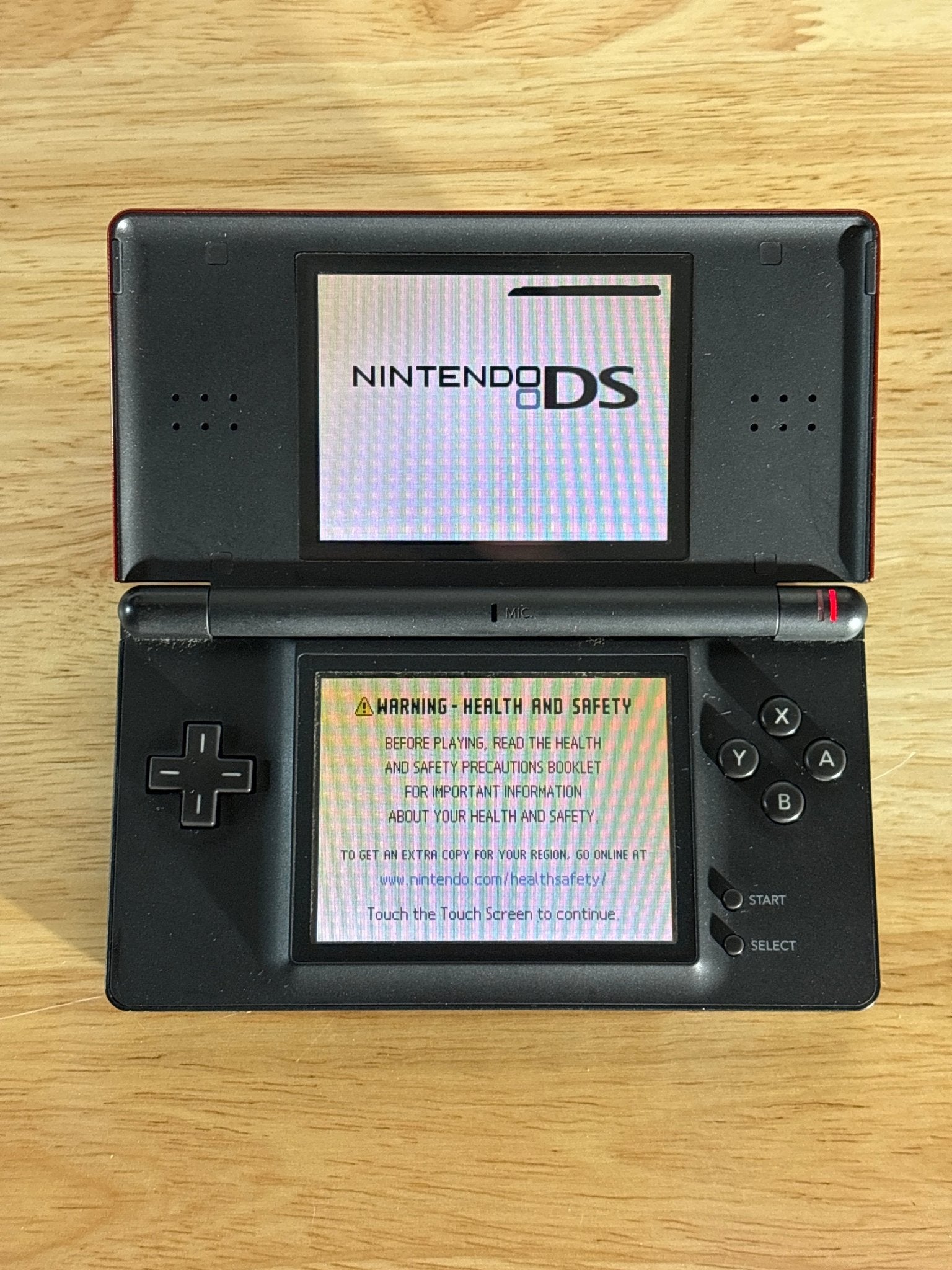 Red Crimson & Black Nintendo DS Lite - ChronicCards