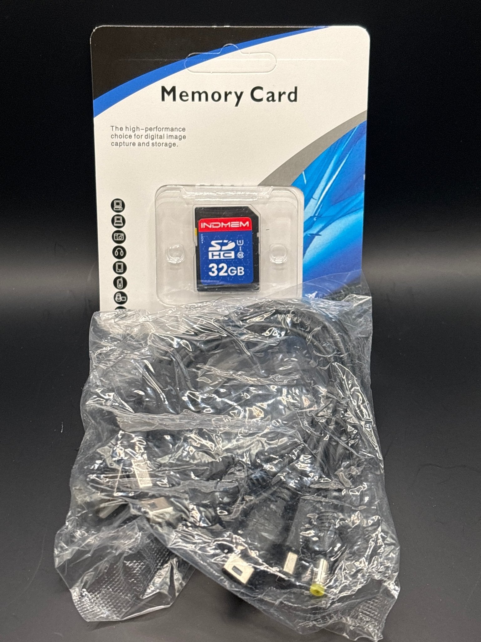 White Nintendo 3DS - ChronicCards