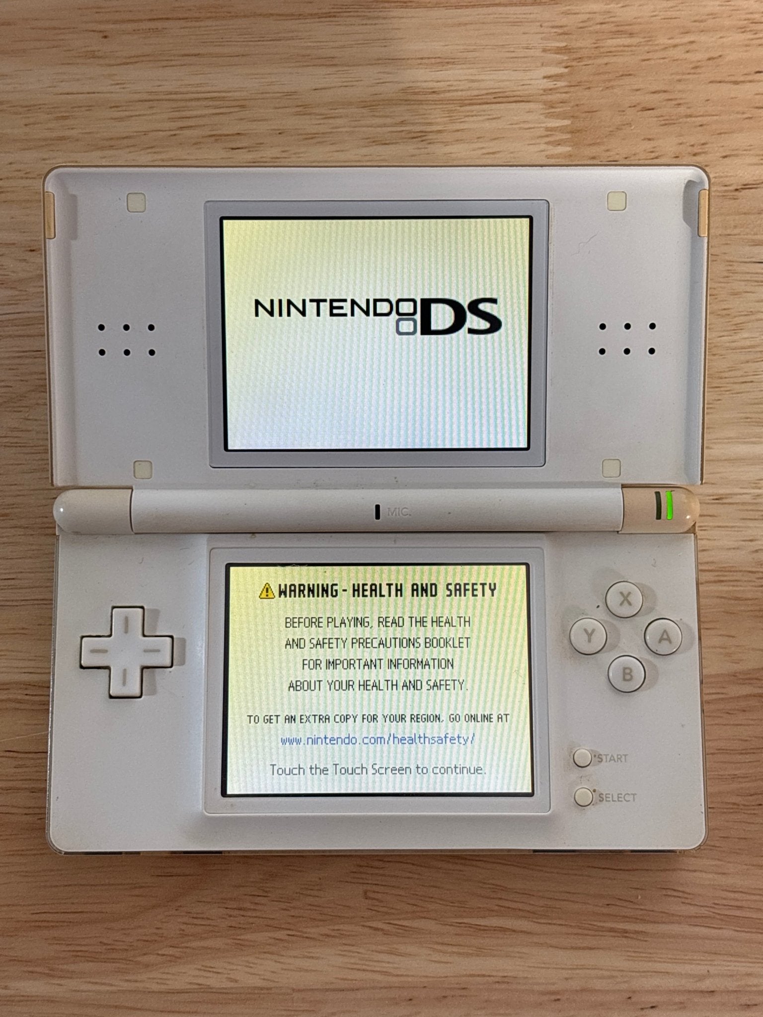 White Nintendo DS Lite with Charger, Stylus and GBA Dust Cover - ChronicCards