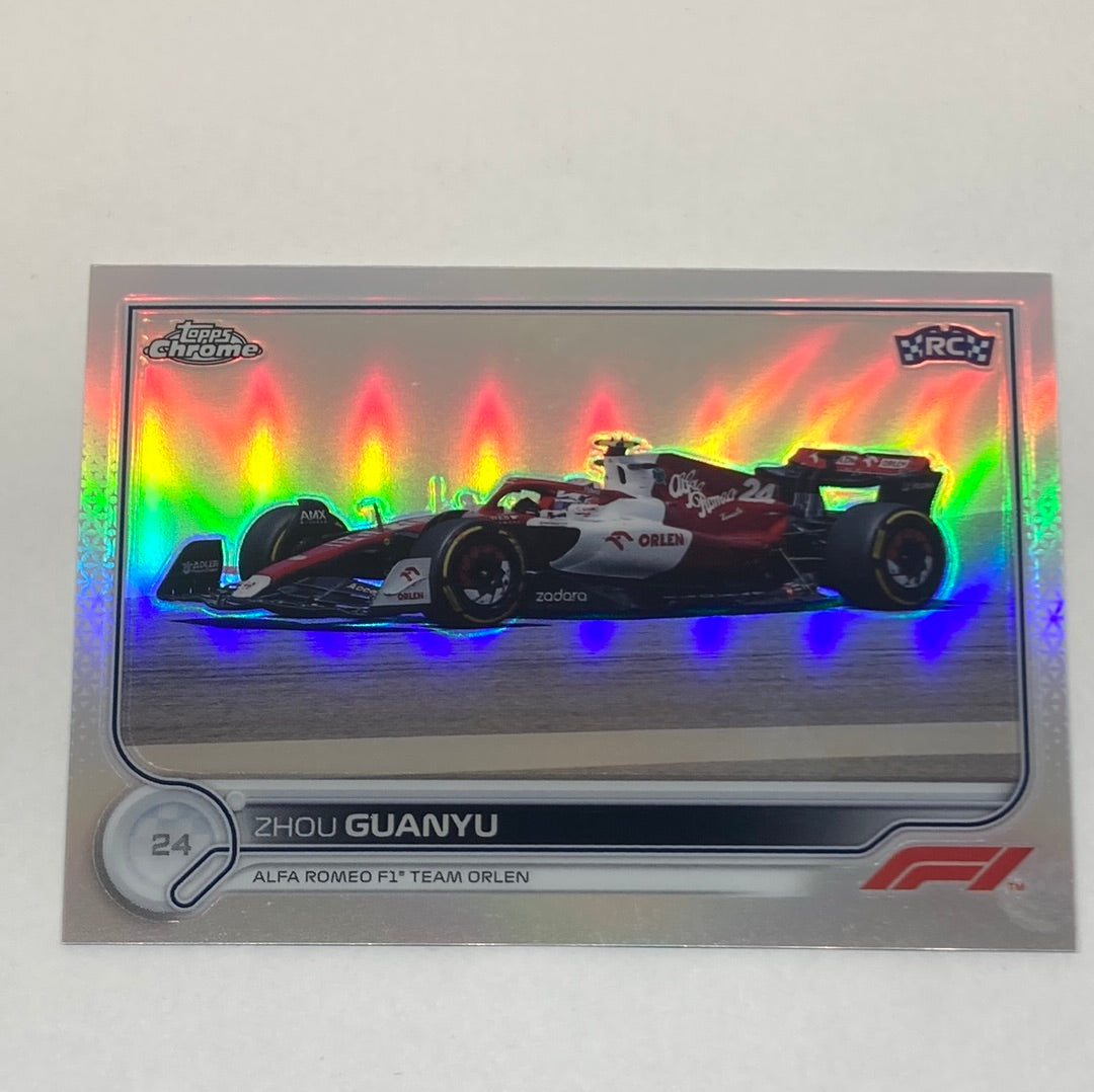 2022 Topps Chrome Zhou Guanyu #126 Refractor F1 Card