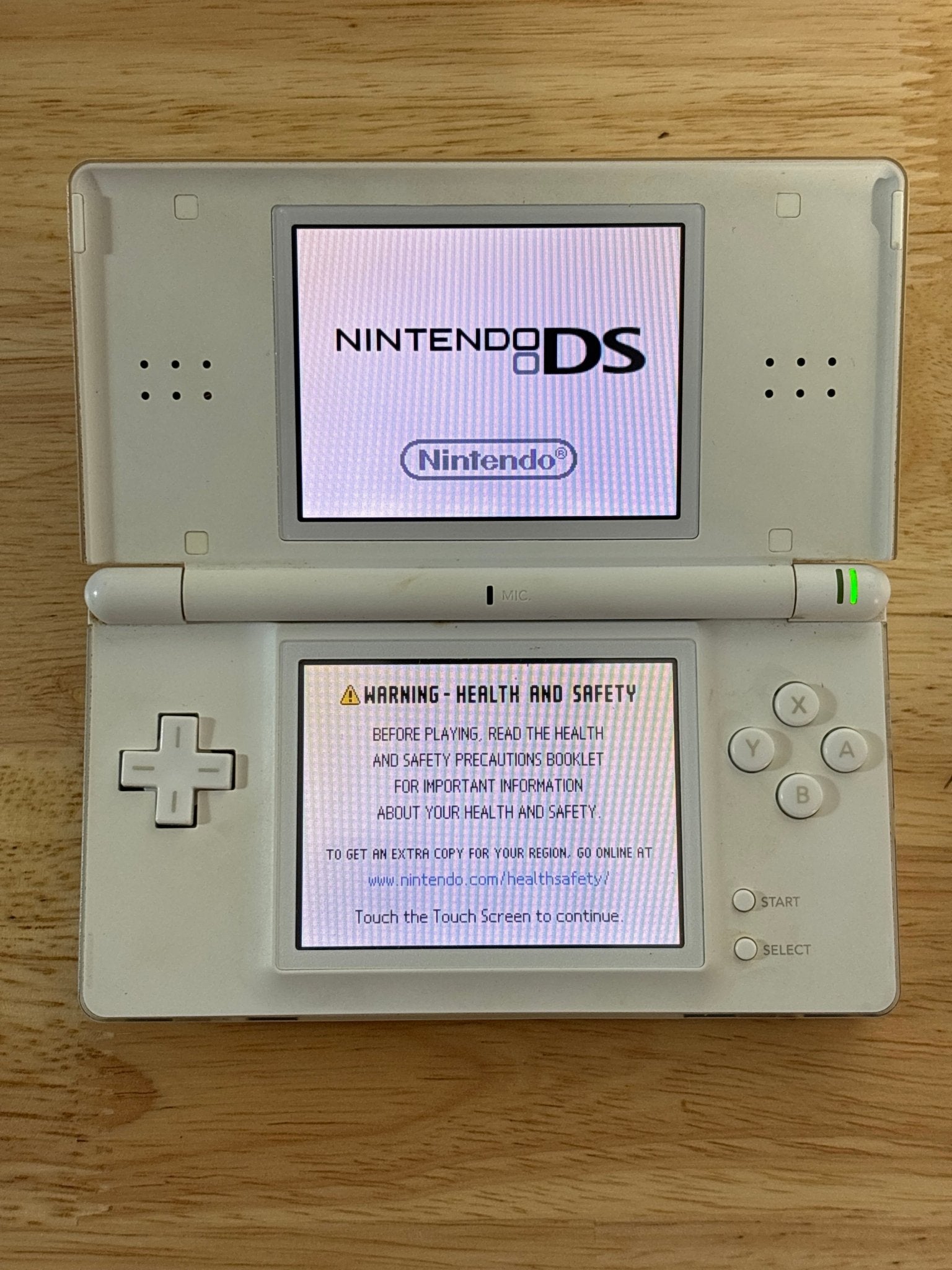 White Nintendo DS Lite with Charger, Stylus and GBA Dust Cover - ChronicCards