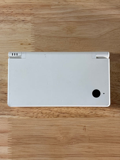 White Nintendo DSi w/ Charger & 32GB SD Card - ChronicCards