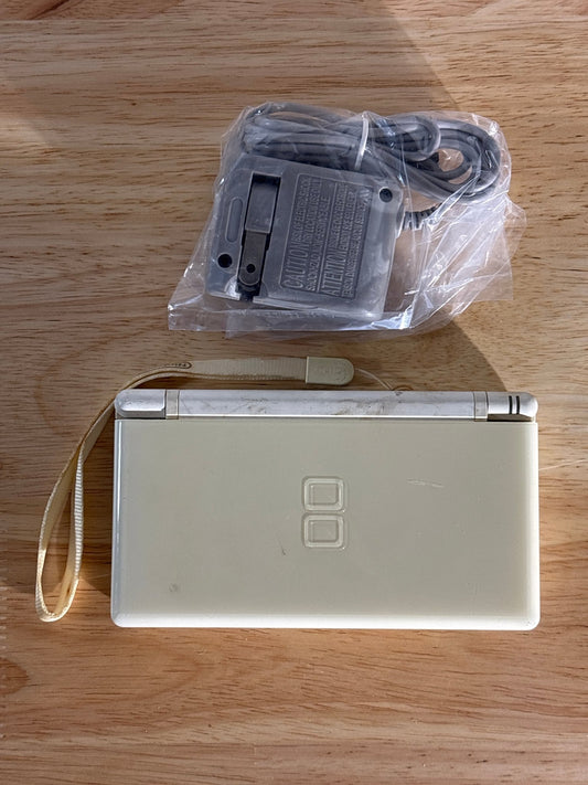 White Nintendo DS Lite - Charger Included - ChronicCards