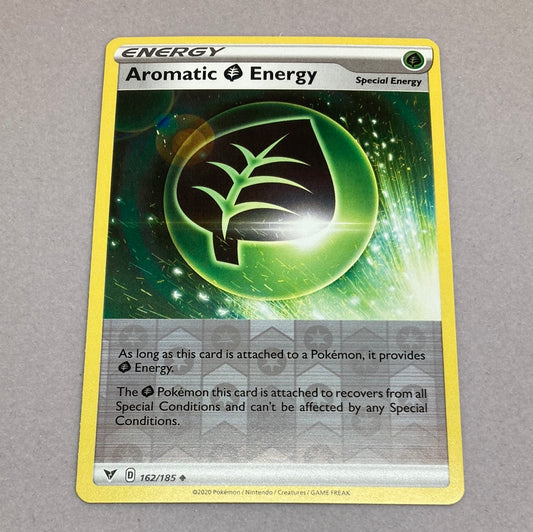 2020 Pokémon Aromatic Energy Vivid Voltage Trading Card Pokémon